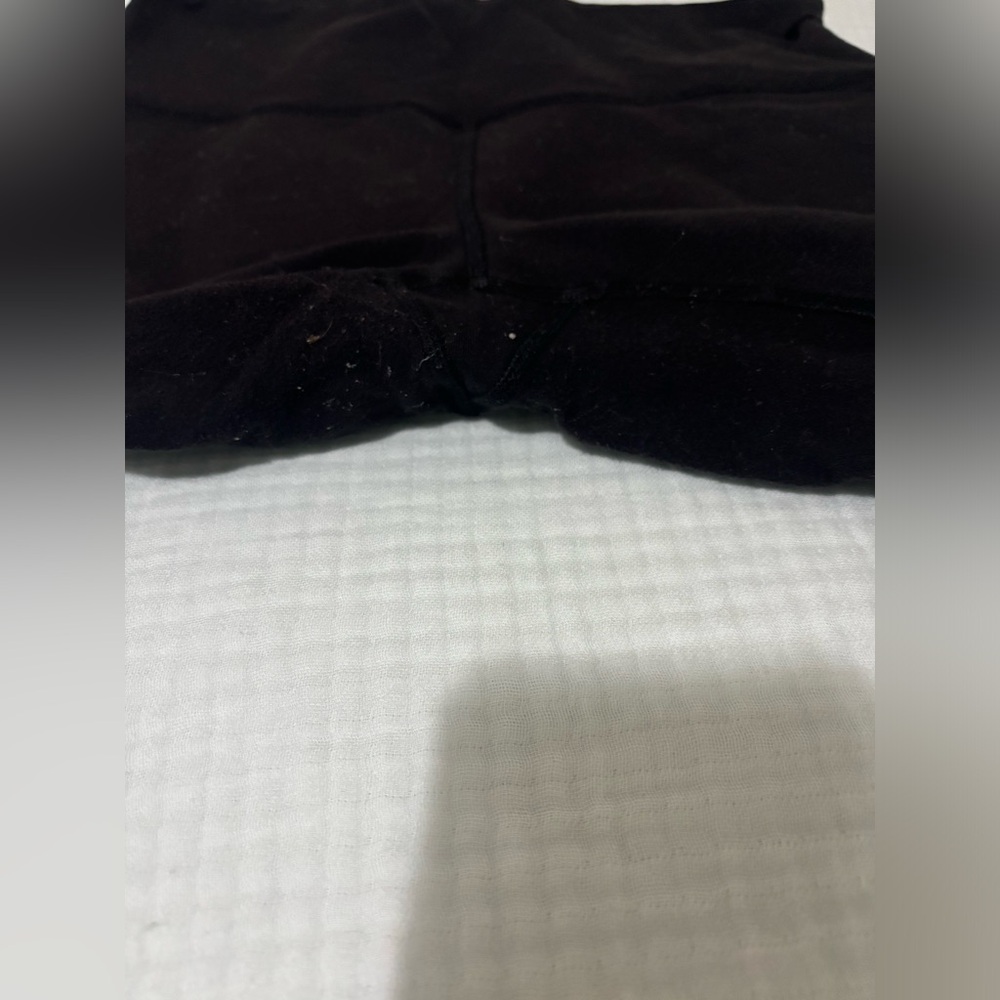 Lululemon Wunder under Cropped Leggings in Black - Picture 6 of 7